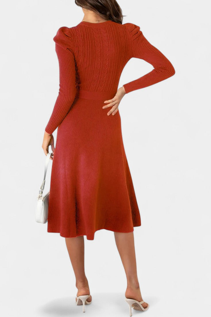 Évoria Puff Sleeve Knitted Midi Dress with Lace Accents