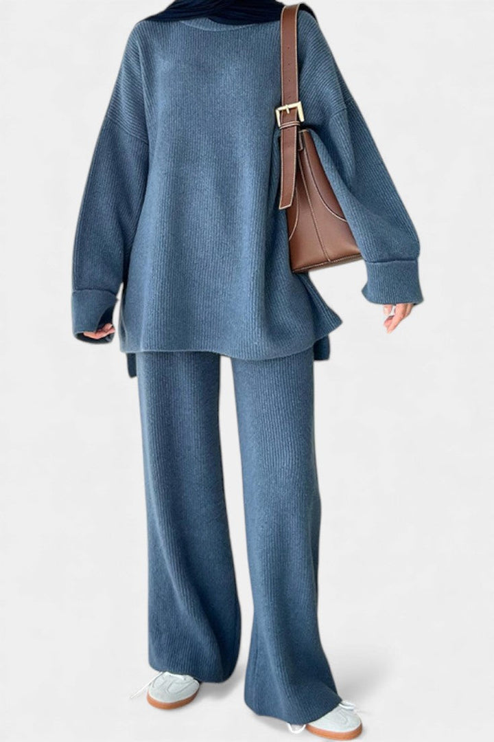 Quirina Relaxed Outfit with Round Neck Top and Flowing Pants