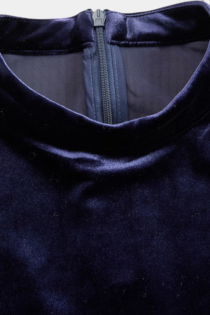 Zéliane Opulent Navy Blue Velvet Midi Dress