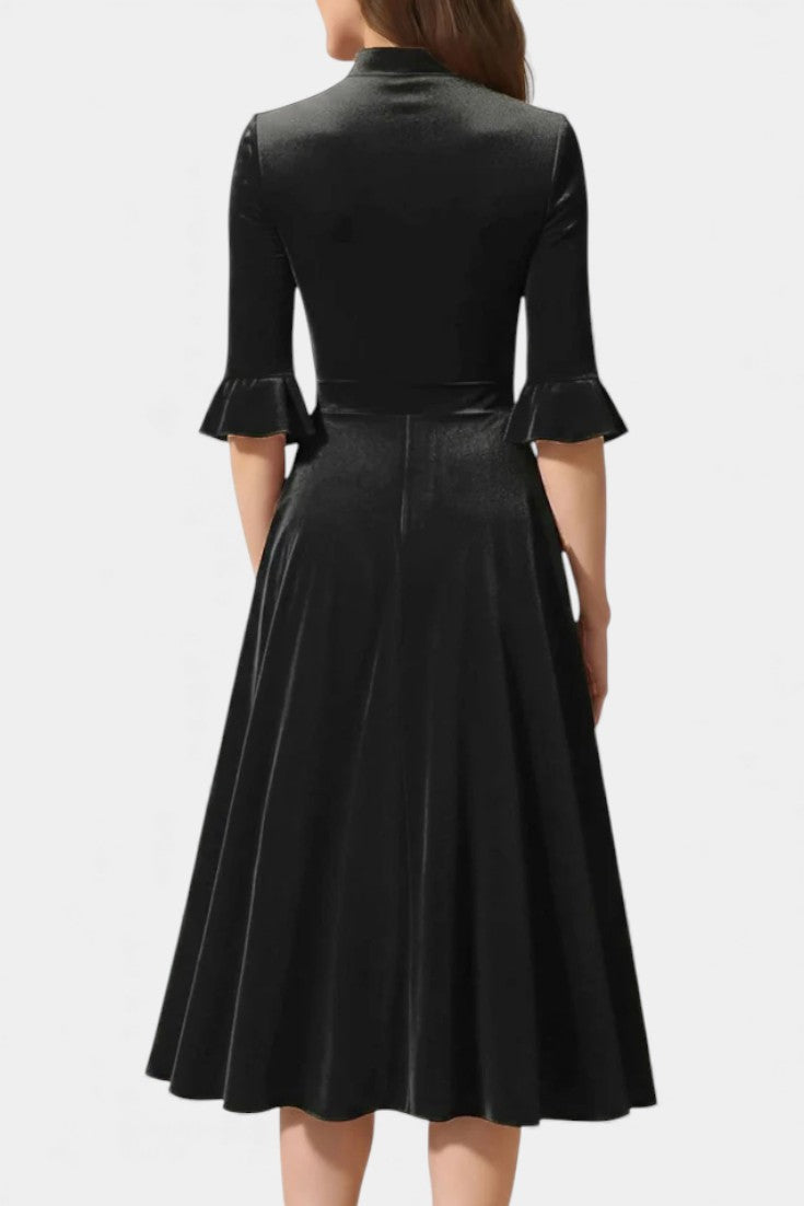 Domitille Vintage Midi Velvet Dress Featuring Ruffled Sleeves and a Chic Bow