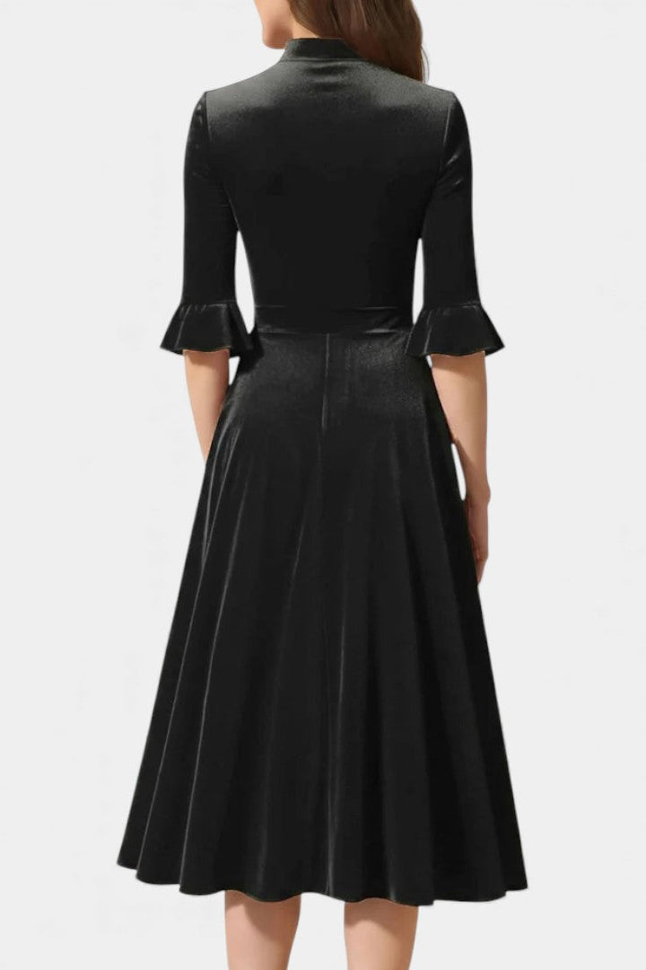 Domitille Vintage Midi Velvet Dress Featuring Ruffled Sleeves and a Chic Bow