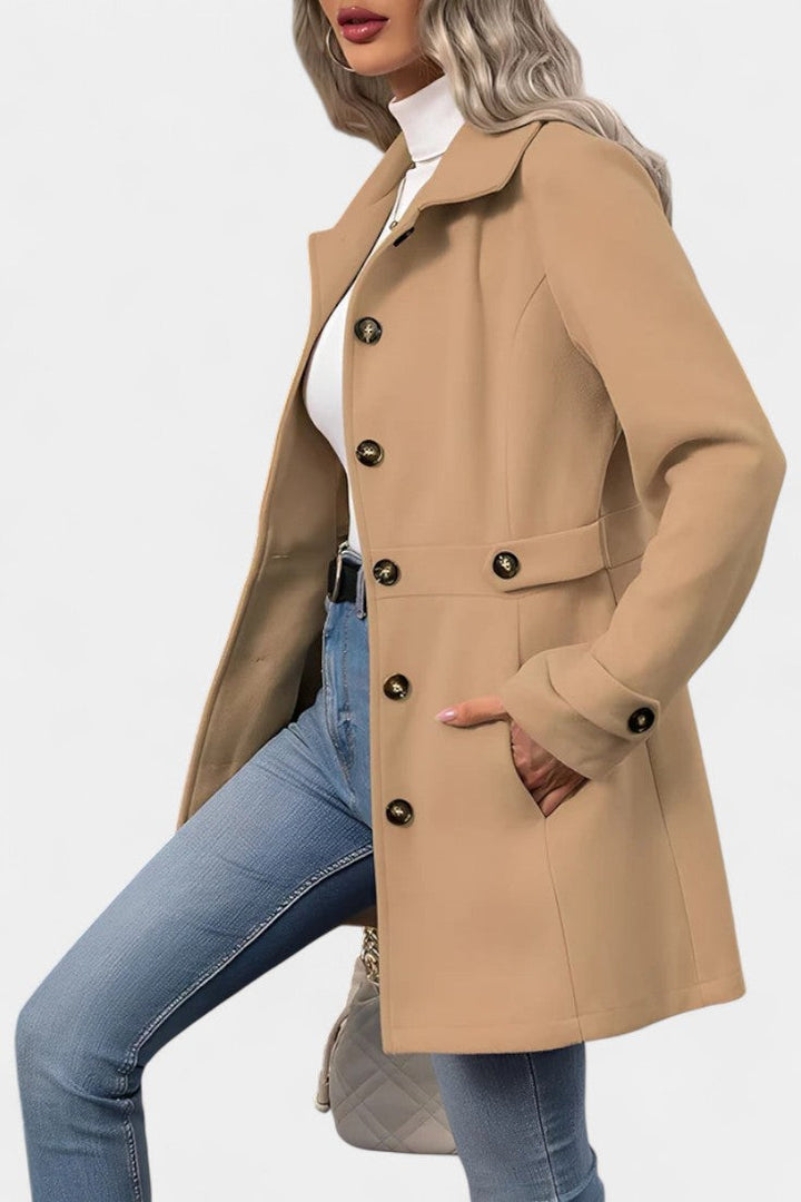 Cléophée Tailored Blazer with Lapels and Button Fastening