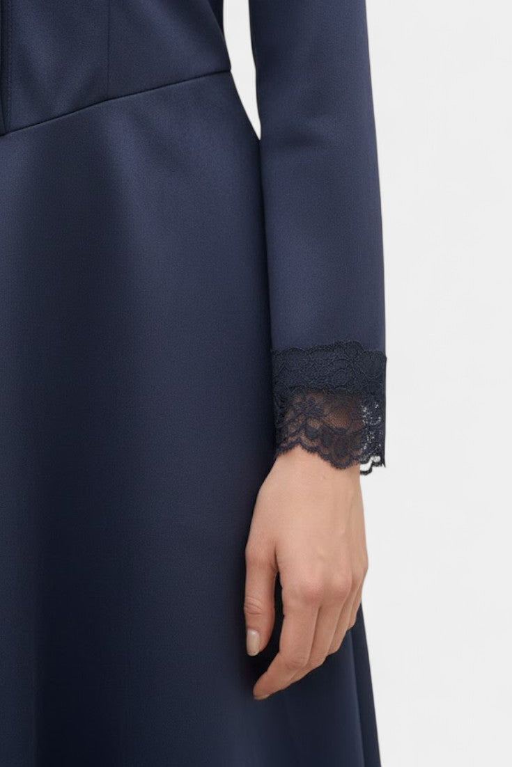 Elegant Long Suede Robe with Shirt Collar and Lace Details