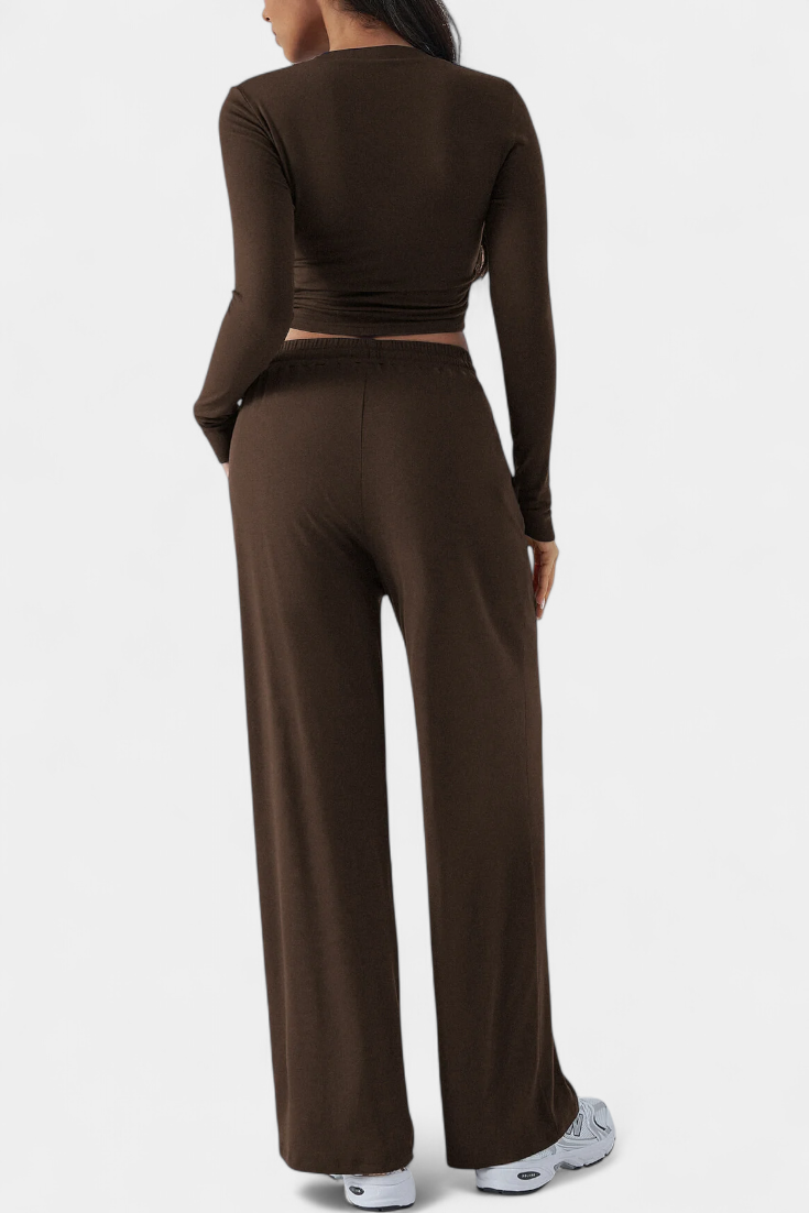 Celaen Elastic-Fit Viscose Yoga Set with Round Neck