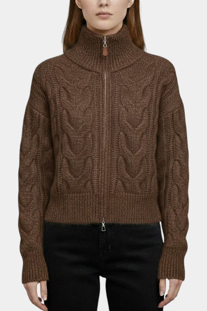 White High-Neck Cable Knit Zip Vest