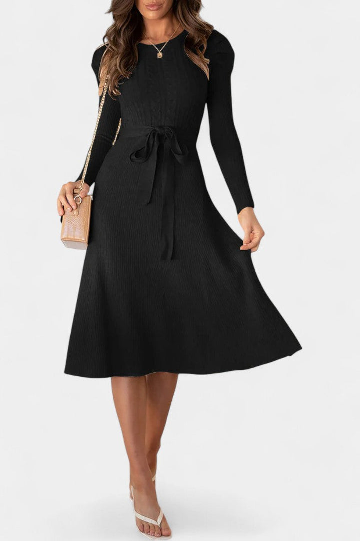 Évoria Puff Sleeve Knitted Midi Dress with Lace Accents