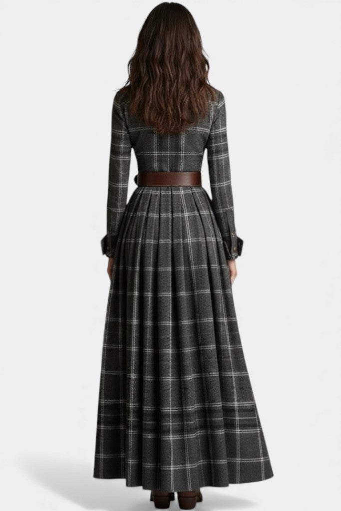 Eustelle Gray Checkered Maxi Dress Featuring a Stylish Collar