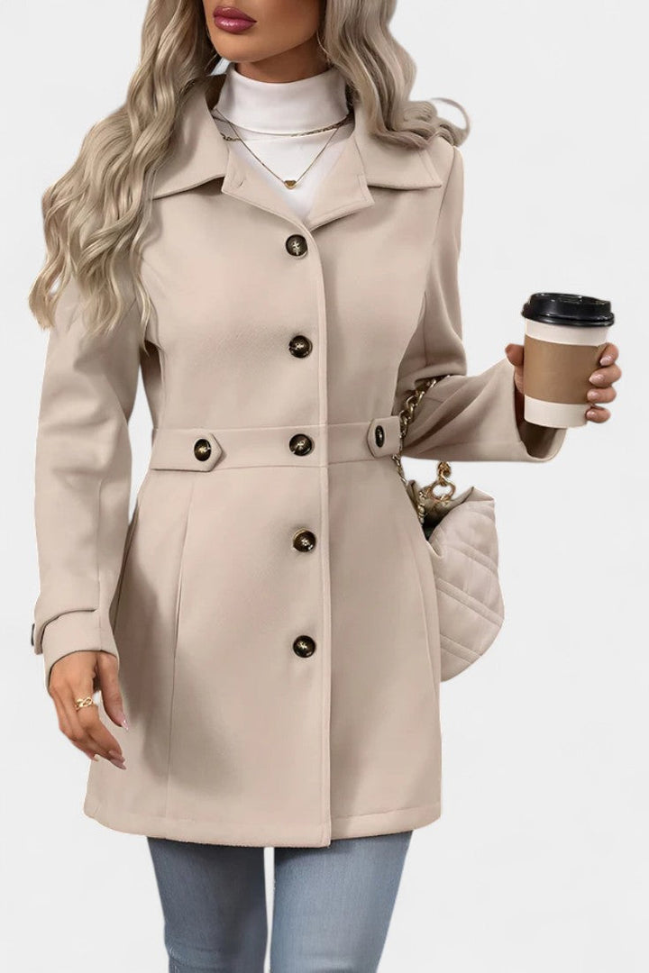 Cléophée Tailored Blazer with Lapels and Button Fastening