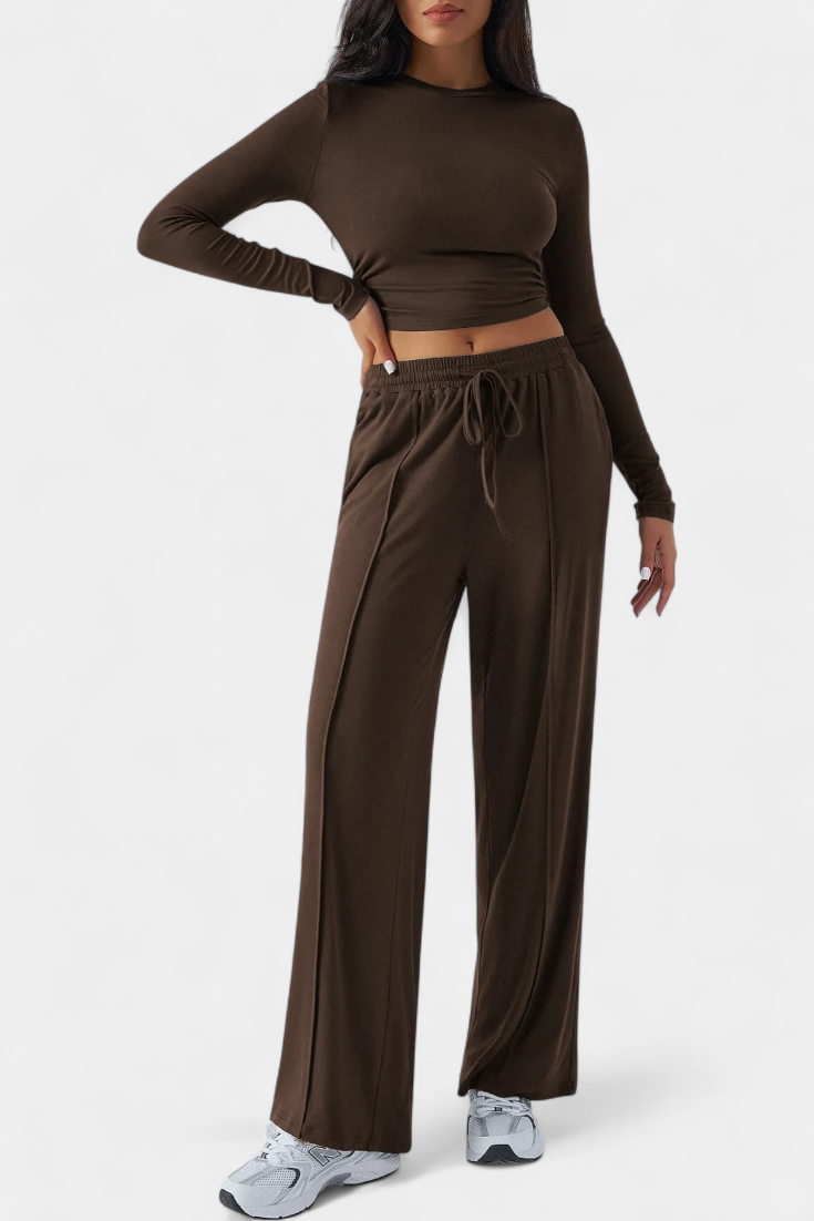 Celaen Elastic-Fit Viscose Yoga Set with Round Neck