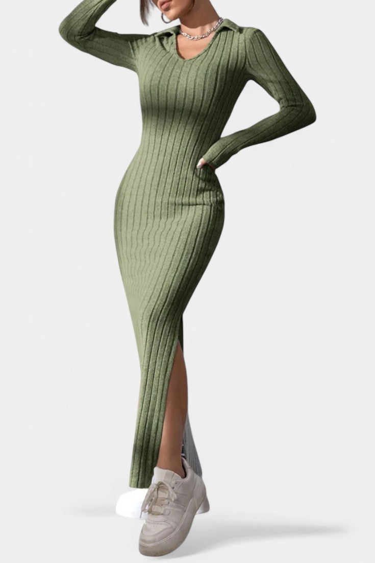 Elidia V-Neck Maxi Dress with a Tailored Fit