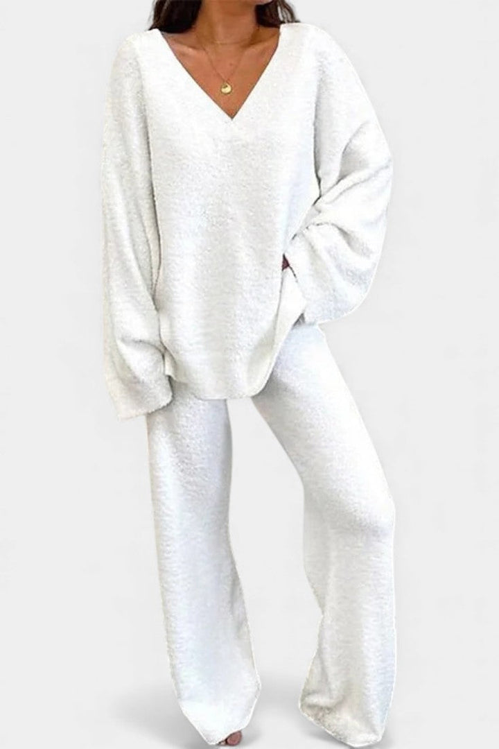 Siléale Cozy V-Neck Two-Piece Daily Outfit