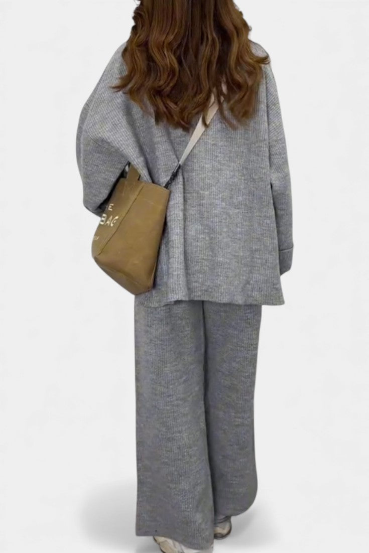 Quirina Relaxed Outfit with Round Neck Top and Flowing Pants