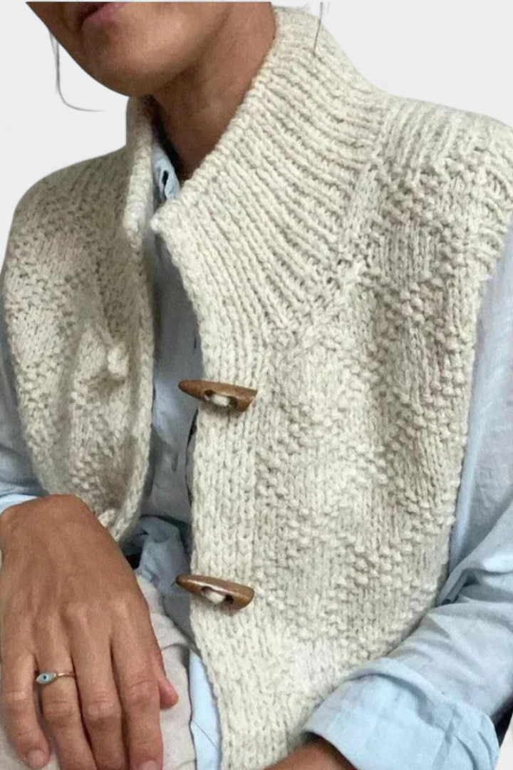 Sofija Chic Sleeveless Button-Up Gilet