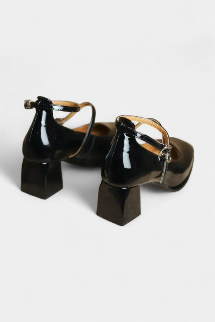 Annelise Chic Mary Jane Shoes with Ankle Strap